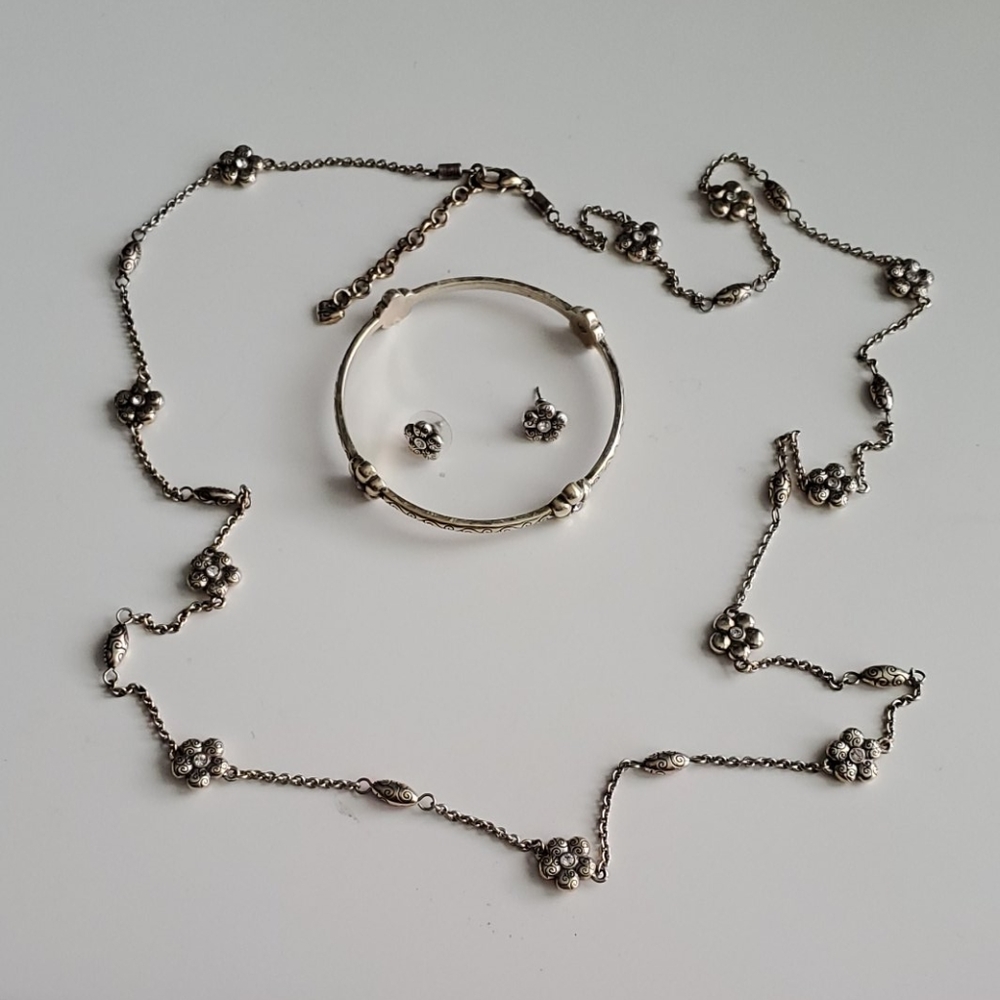 Beautiful set of Brighton Jewelry